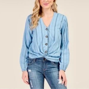 Chambray Striped Button Up Long Sleeve Knotted Crop Blouse XXS/XS | Francesca's